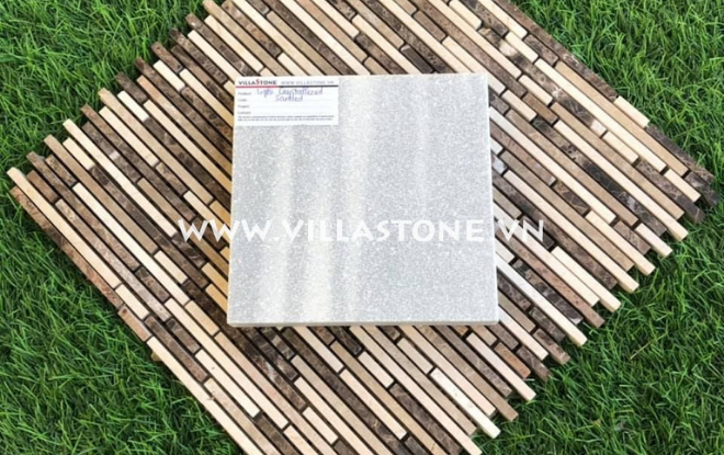 LIGHT CRYSTALLIZED SANDED