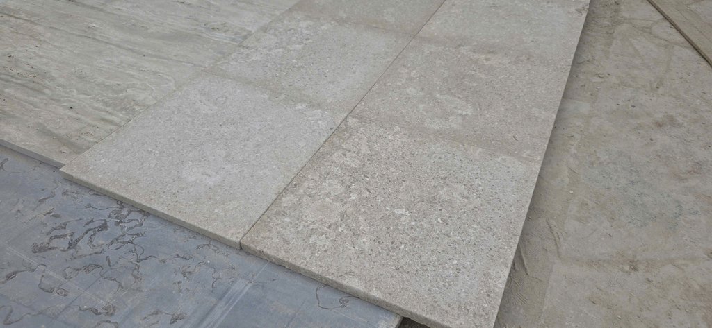 Purple limestone Ash Grey