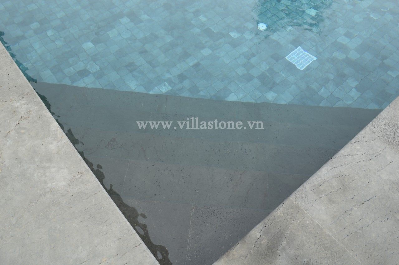 Lavastone for pool
