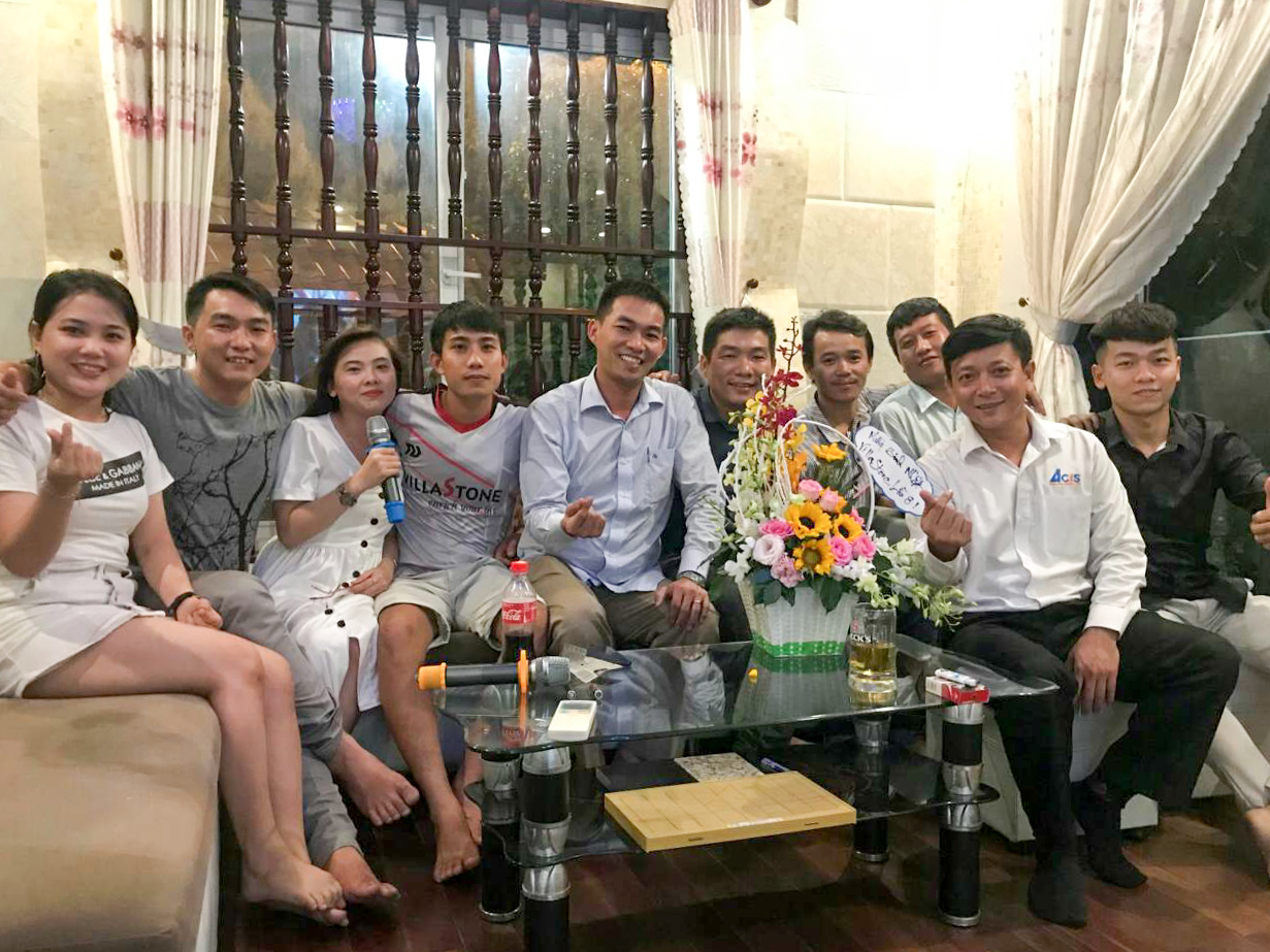 Kỷ niệm 8 năm thành lập công ty TNHH Đá Villa